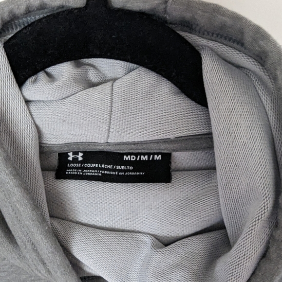 Under Armour. Grey pullover with mesh embellishment on sleeves. EUC. - Picture 2 of 3